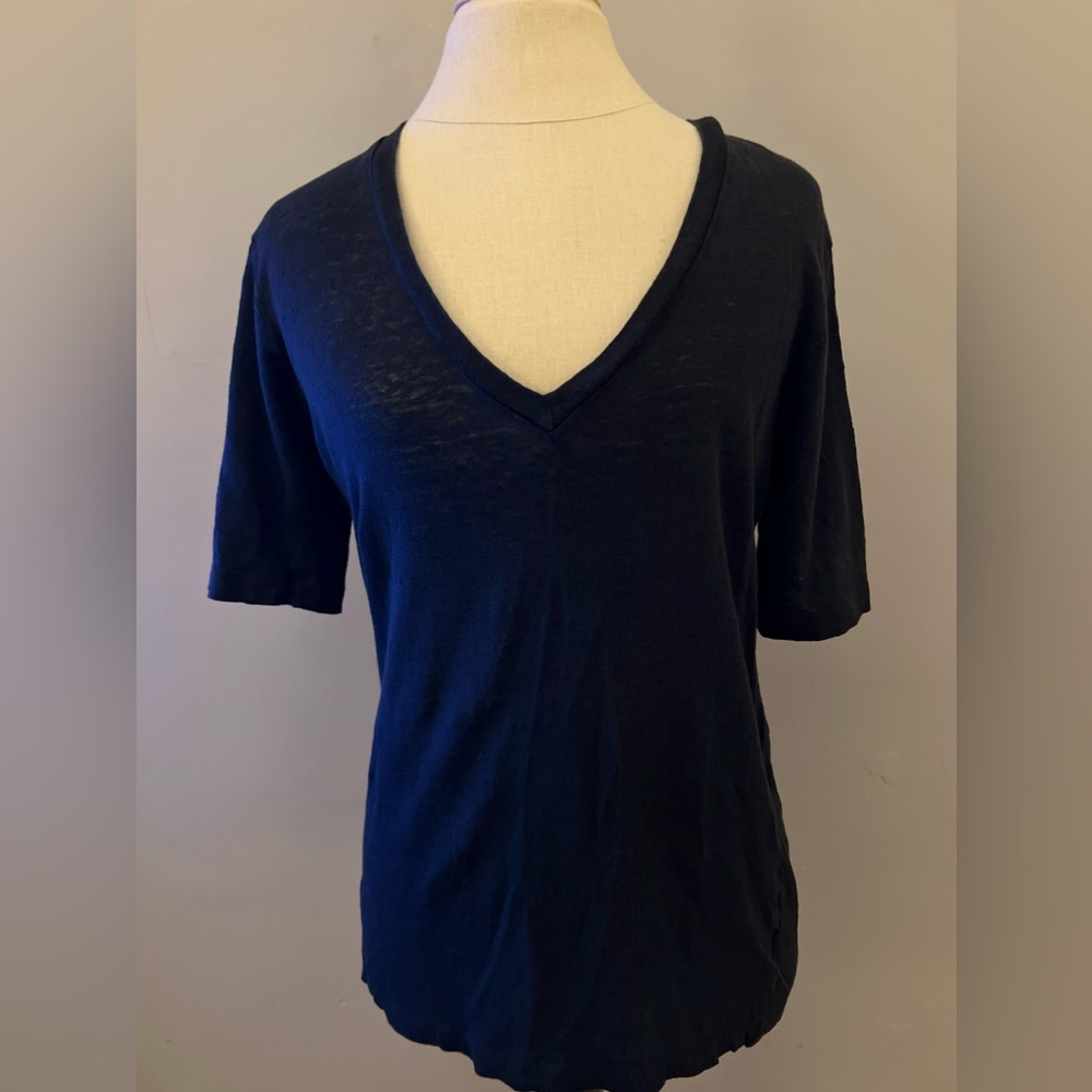 Emerson Fry 100% Linen Black v-neck Lux tee. Size Medium